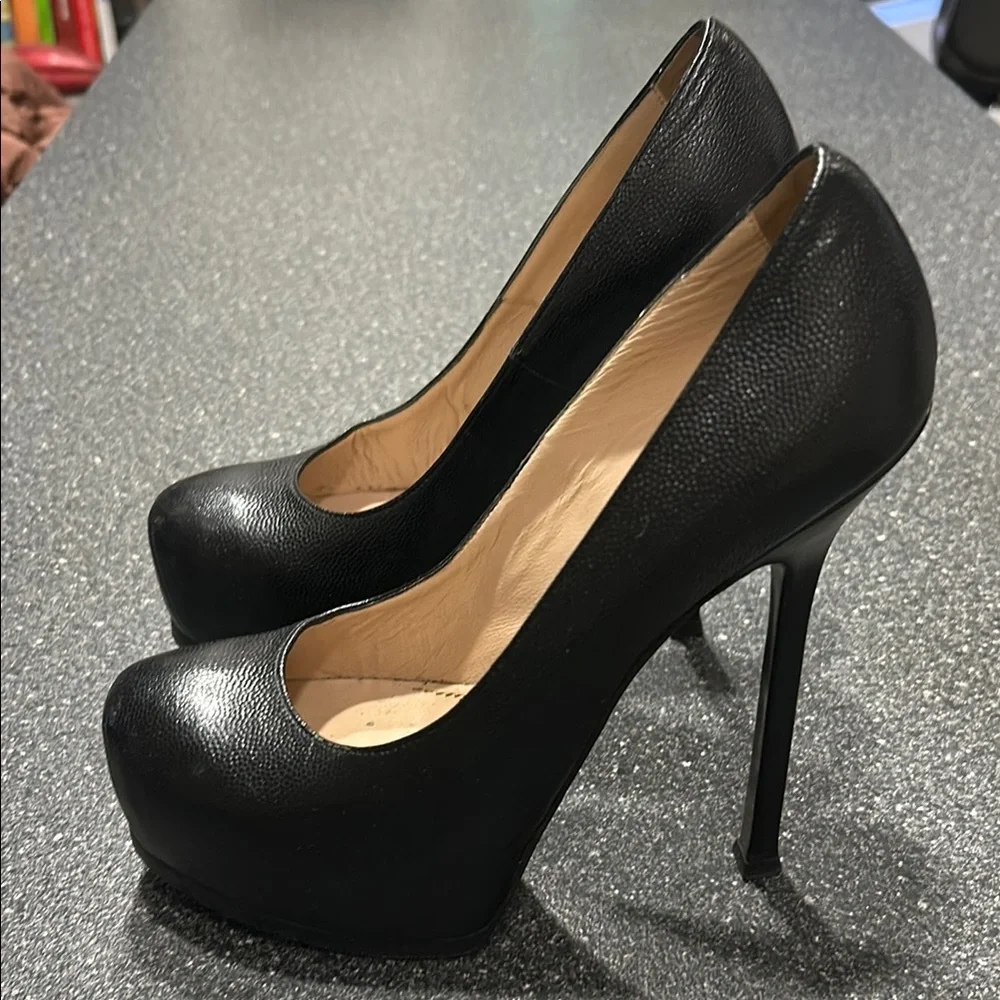 Yves Saint Laurent Black Women's Shoes
